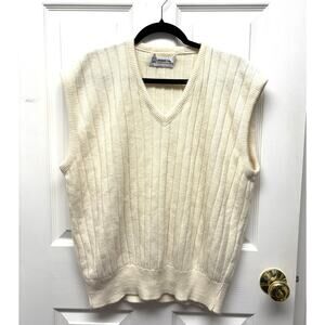 London Fog Vest Vintage Men’s Cream Sweater V Neck Academia Grandpa Made in USA